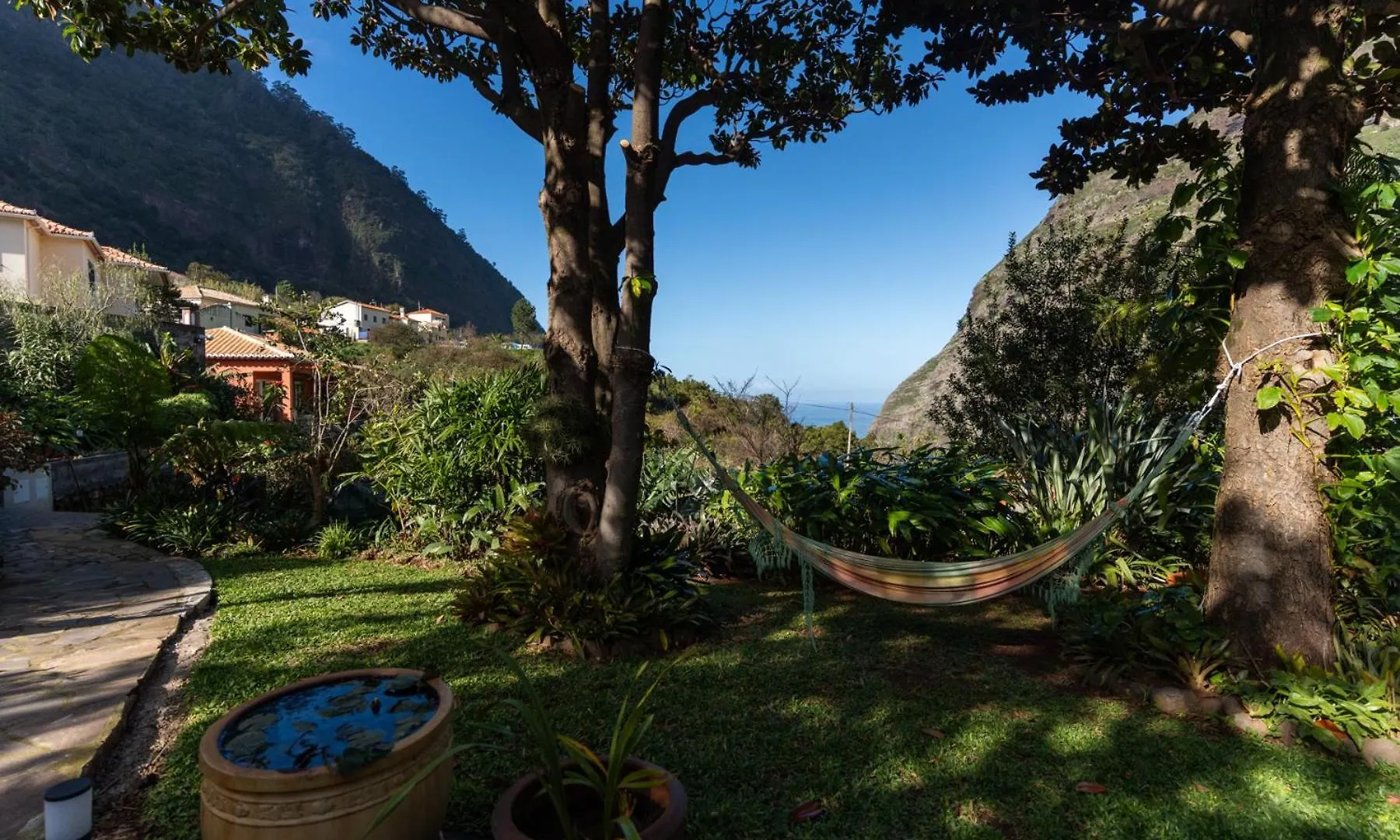 Chalet Garden Bungalow São Vicente